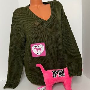 Victoria’s Secret PINK M Logo Fuzzy Sweater V-Neck Knit Plunge Olive Green